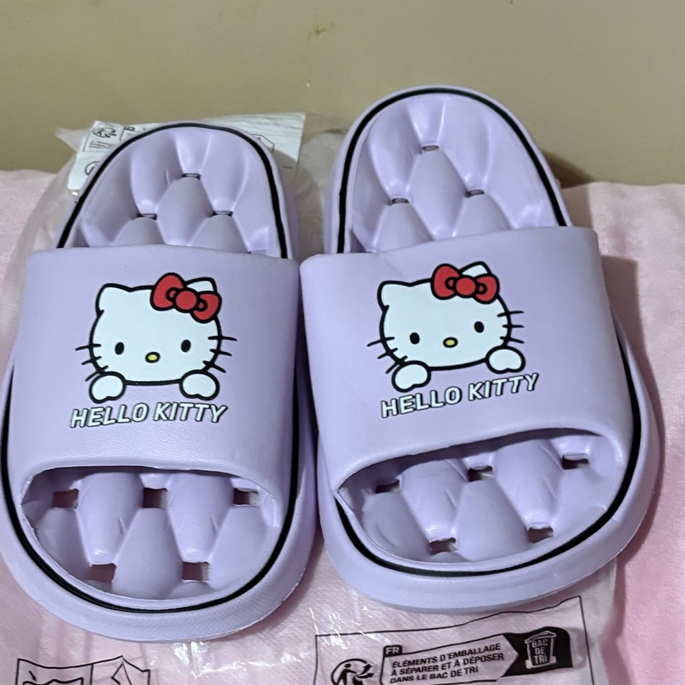 Sale!! Hello Kitty Slide Sandals women’s sizes white, black or purple new